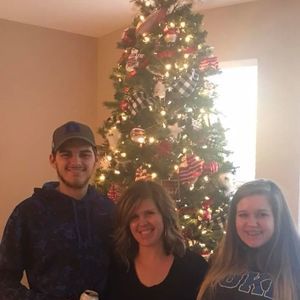 Meet your Posher, Dana